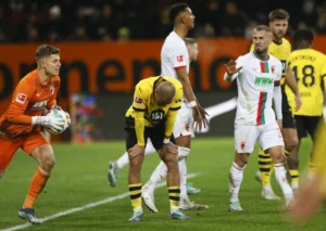 Dortmund Thua Ngược Augsburg: Thất Vọng Sau Khởi Đầu Sớm
