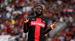 Bayer Leverkusen lội ngược dòng đánh bại Eintracht Frankfurt 2-1 tại BayArena